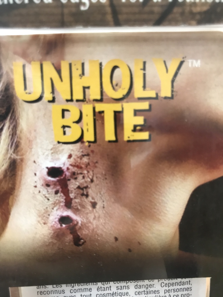 MORDEDURA VAMPIRO LATEX